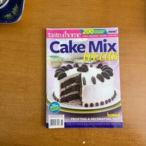 Taste of Home Cake Mix‎ Treats with White and Black Cover